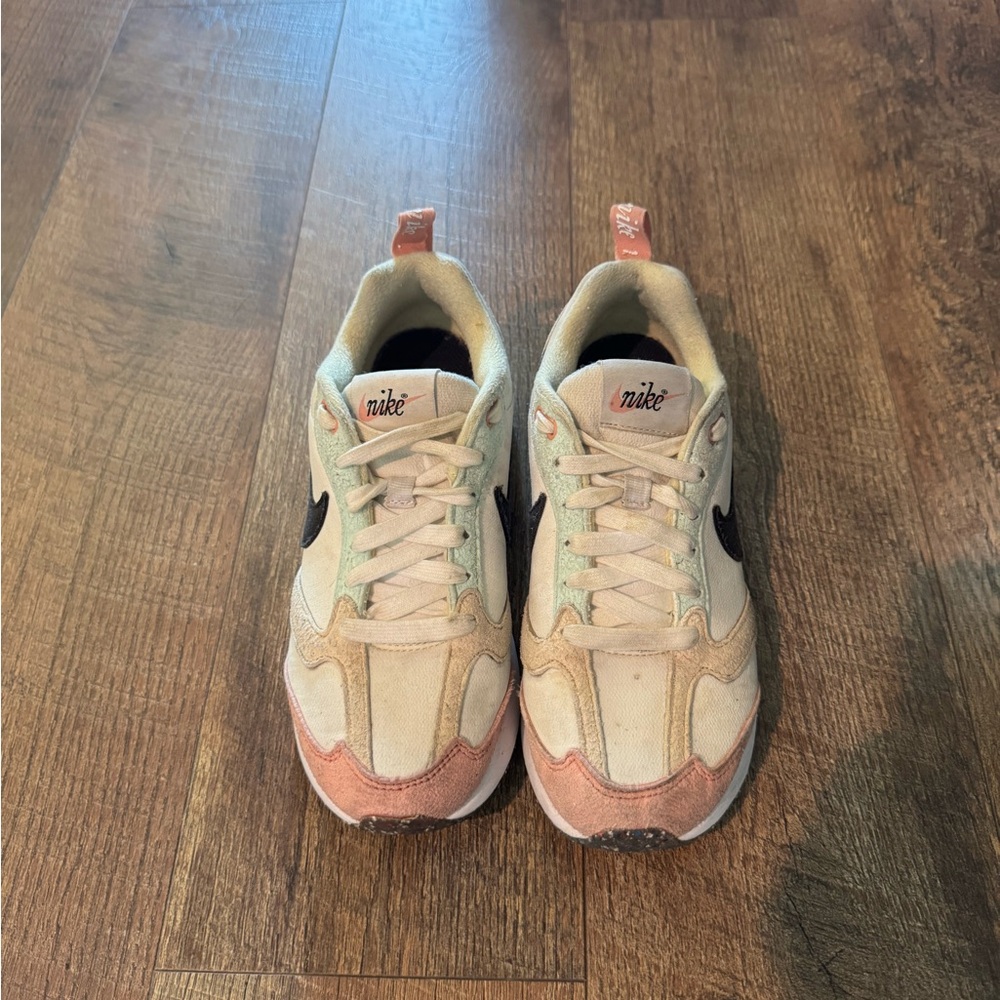 Nike Air Max Dawn Big Kids' Sneakers